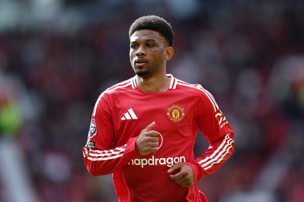 李嗣镕：赛季结束前迎来中超首秀，感谢支持，我们下赛季见